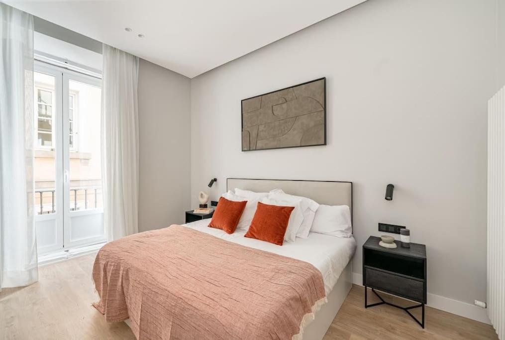 Centro XIII Calle De La Paz 2Br 2Bh Madrid Extérieur photo