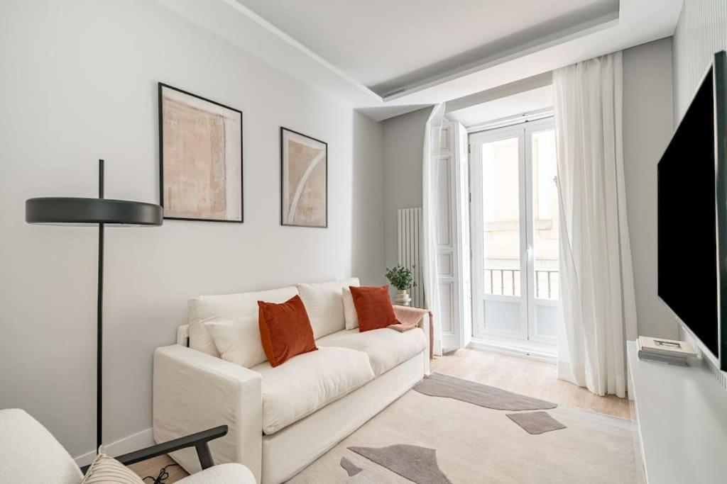 Centro XIII Calle De La Paz 2Br 2Bh Madrid Extérieur photo